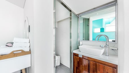 Toallas. Namhae Pumda Pool Villa Pension