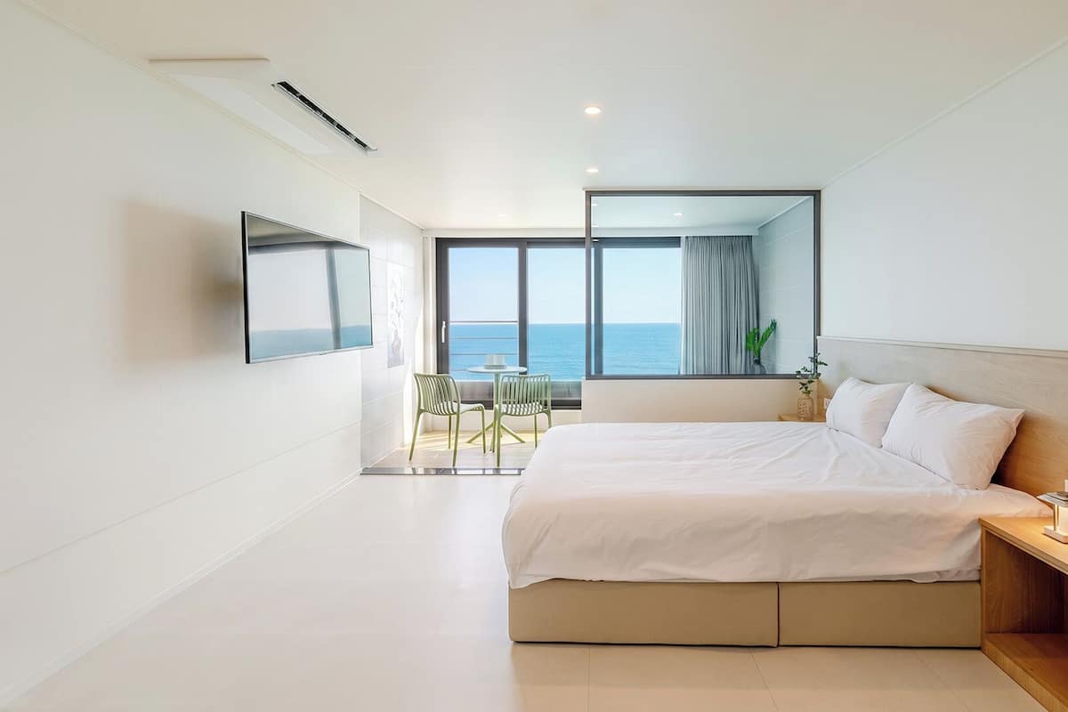 Habitación básica, 1 habitación (Room303(Spa/OceanView/NoCooking)) | 1 dormitorio y wifi gratis