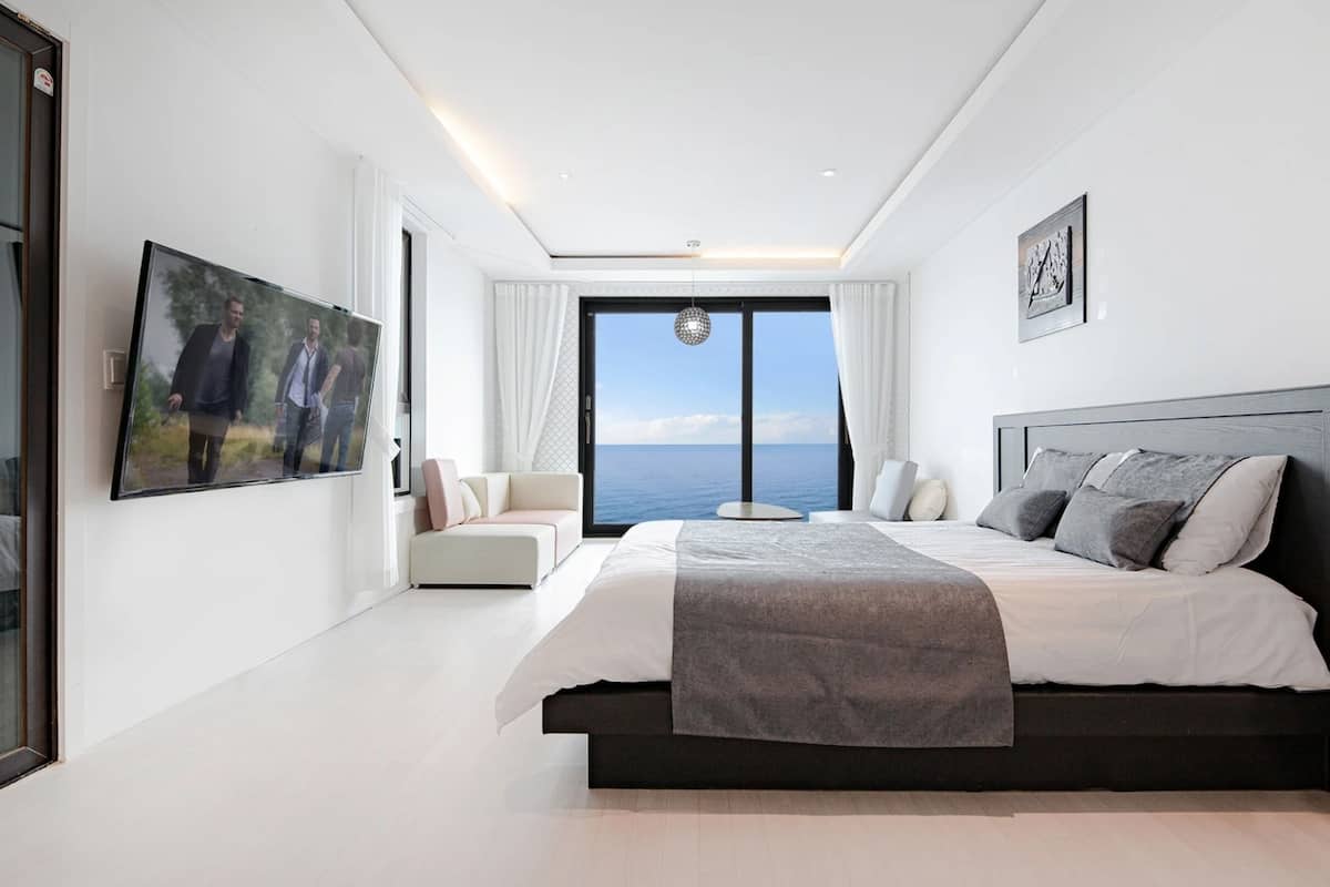 Basic Room, 1 Bedroom (Sorrento(Spa)) | 1 bilik tidur, Wi-fi percuma