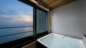 Exterior - Gangneung The Ciel Spa Pension (Gangneung)