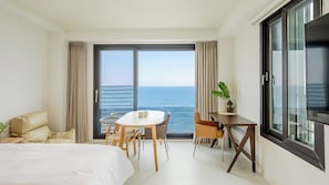 Basic-Zimmer, 1 Schlafzimmer (Room204(EventRoom/OceanView)) | 1 Schlafzimmer, kostenloses WLAN