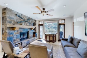 TV, fireplace, DVD player, stereo