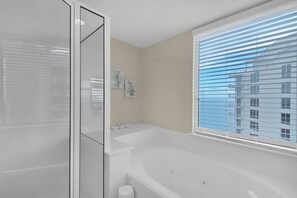 Shower, jetted bath, hair dryer, towels - Beach Colony West 16E- 2BD/2BA Gulf Front w/Chair Service & Onsite Management (Navarre Beach)