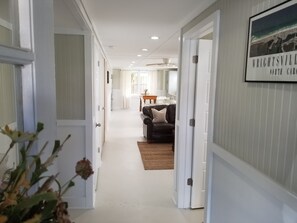 Interior - The Prickly Pear Cottage in Wrightsville Beach (Wrightsville Beach)