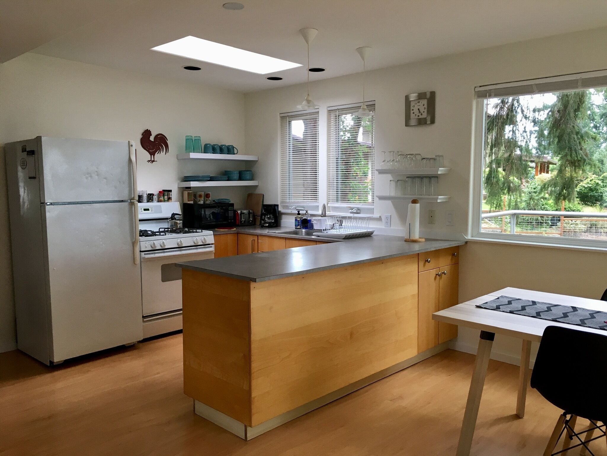 Private Cozy Cottage with view