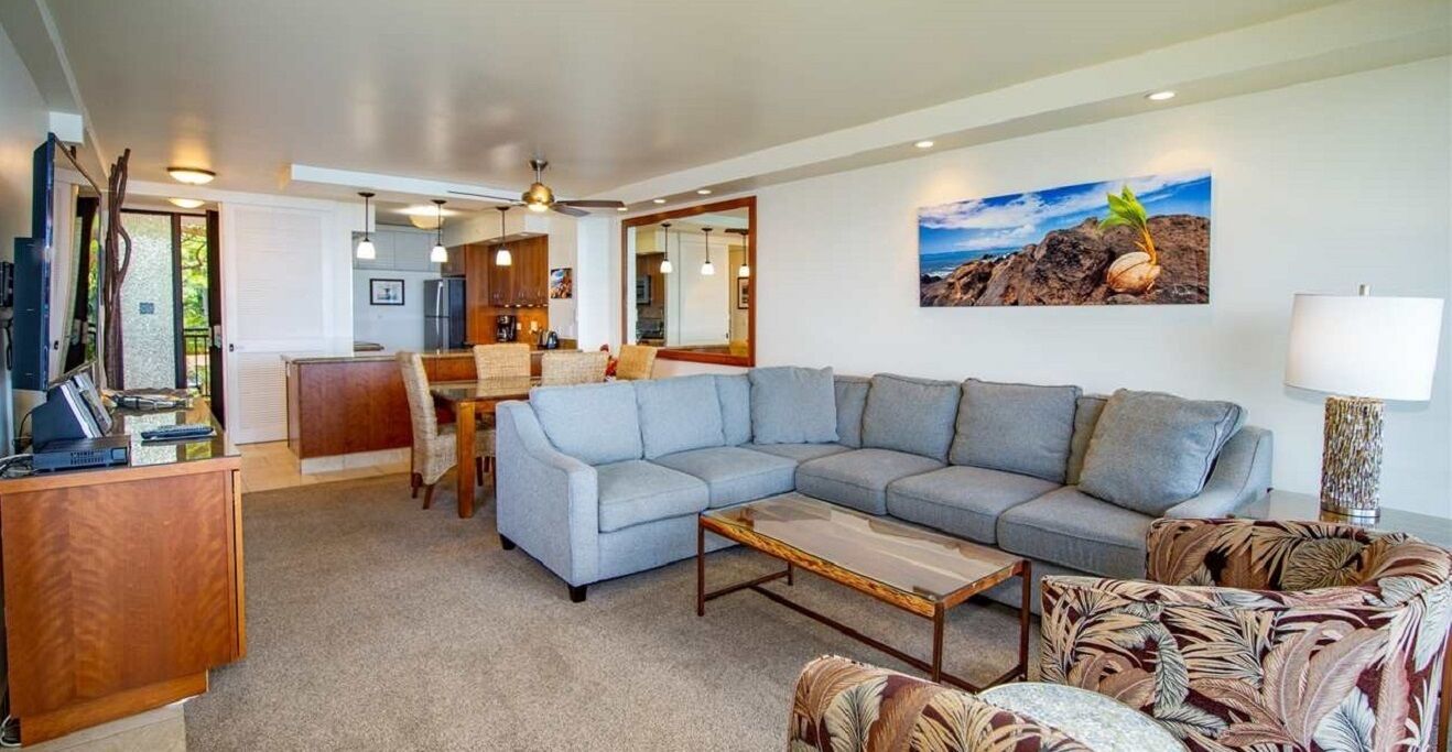 Luxurious Ocean Front Unit!!!