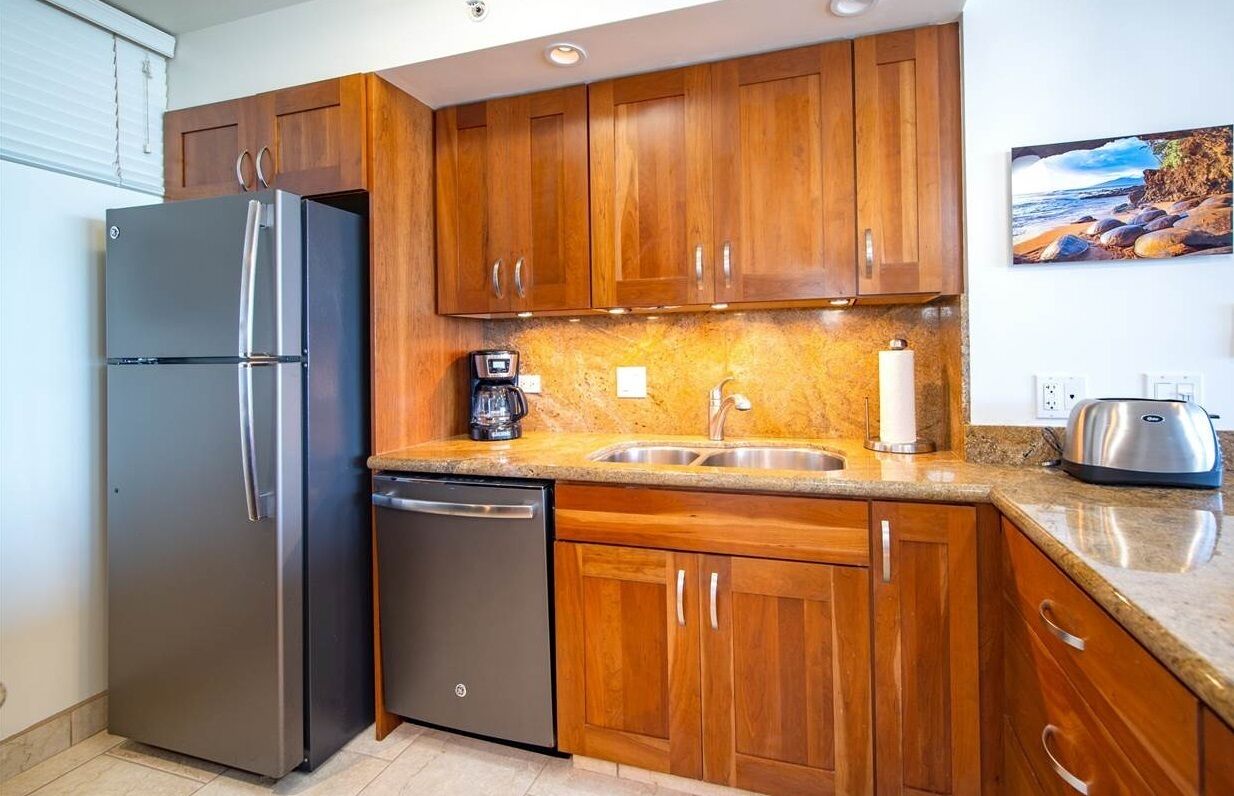 Luxurious Ocean Front Unit!!!