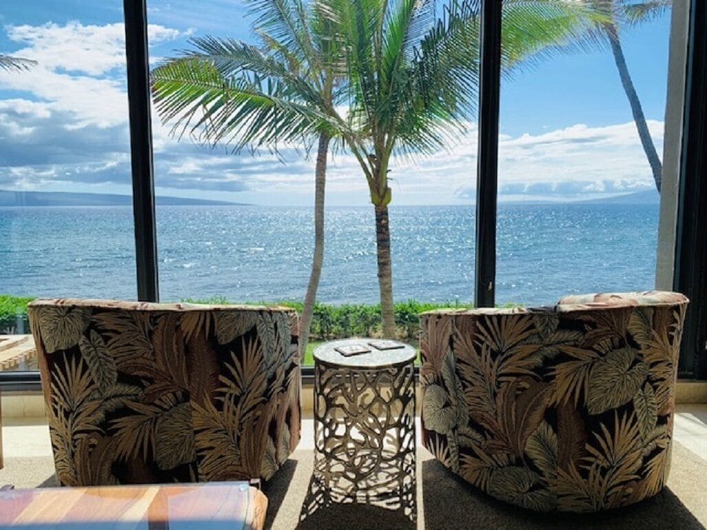 Luxurious Ocean Front Unit!!!