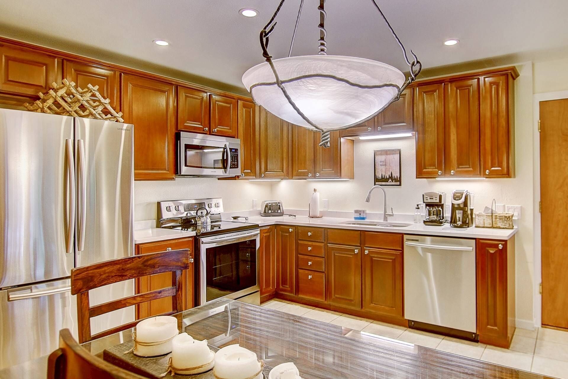 Give Thanks for Deals! 10% off stays November only!