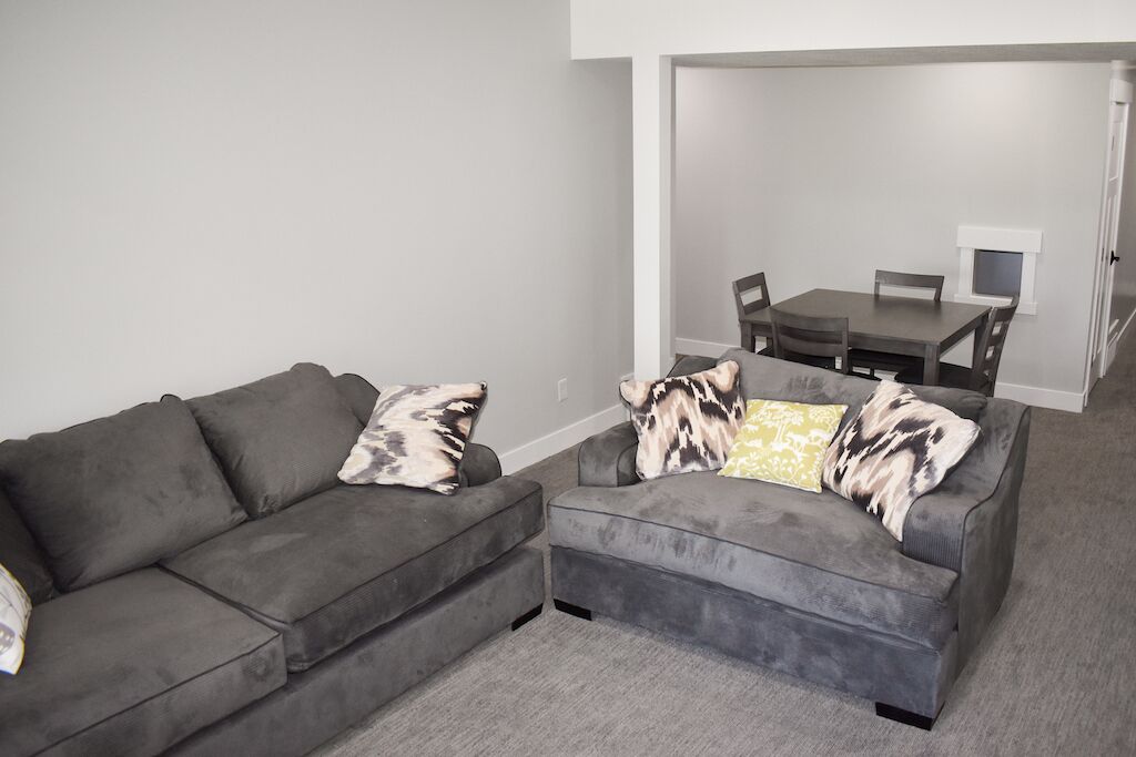 Blue Lake Retreat - fully-landscaped home sits on 2nd tee of Bear Lake G.C.