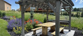 Blue Lake Retreat - fully-landscaped home sits on 2nd tee of Bear Lake G.C.