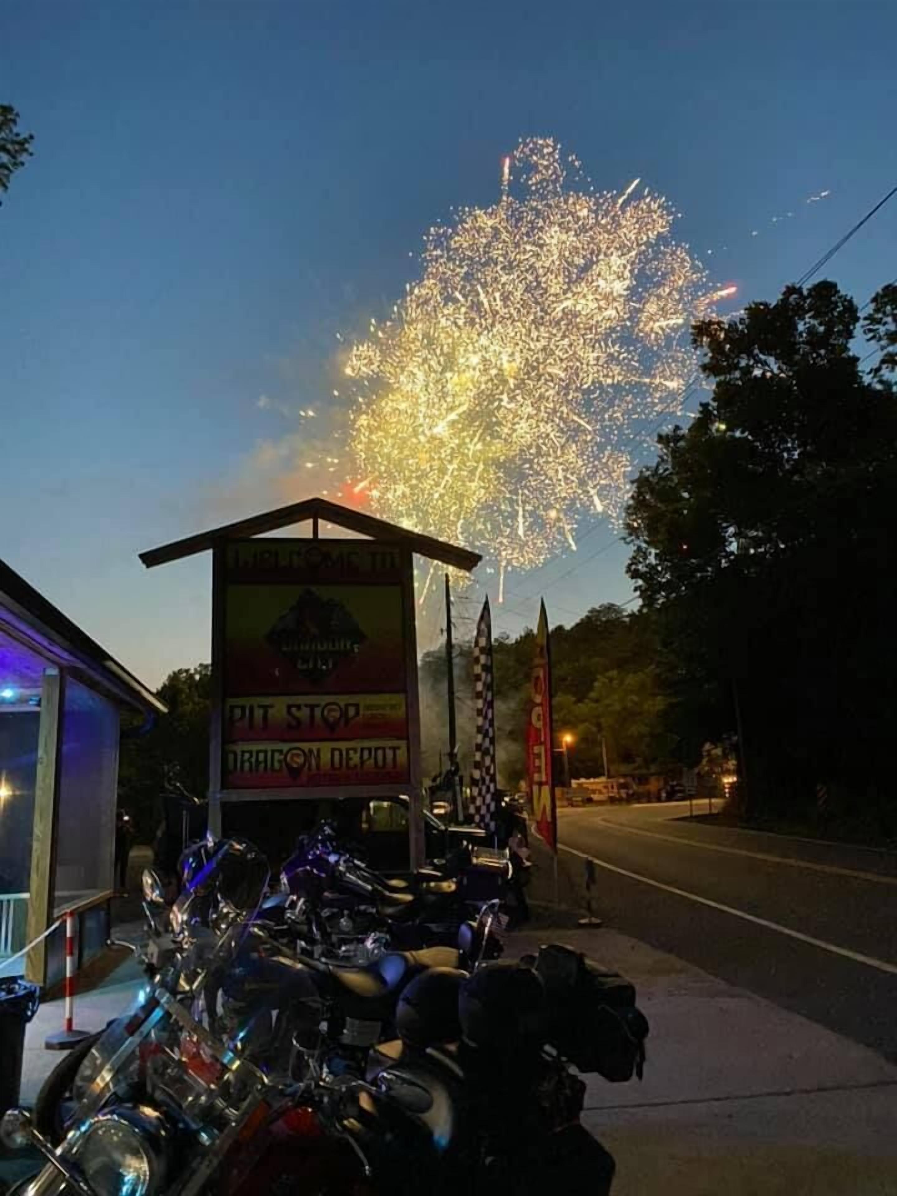 Unit #7 Picnic Tables Dragon Depot at Dragon City