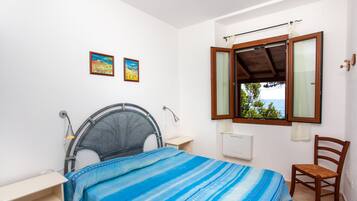 3 chambres, fer et planche Ă repasser, Wi-Fi gratuit, draps fournis