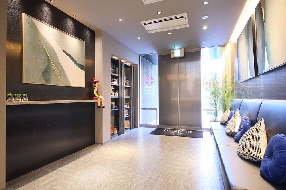 Dynasty Hotel & Resort Osaka