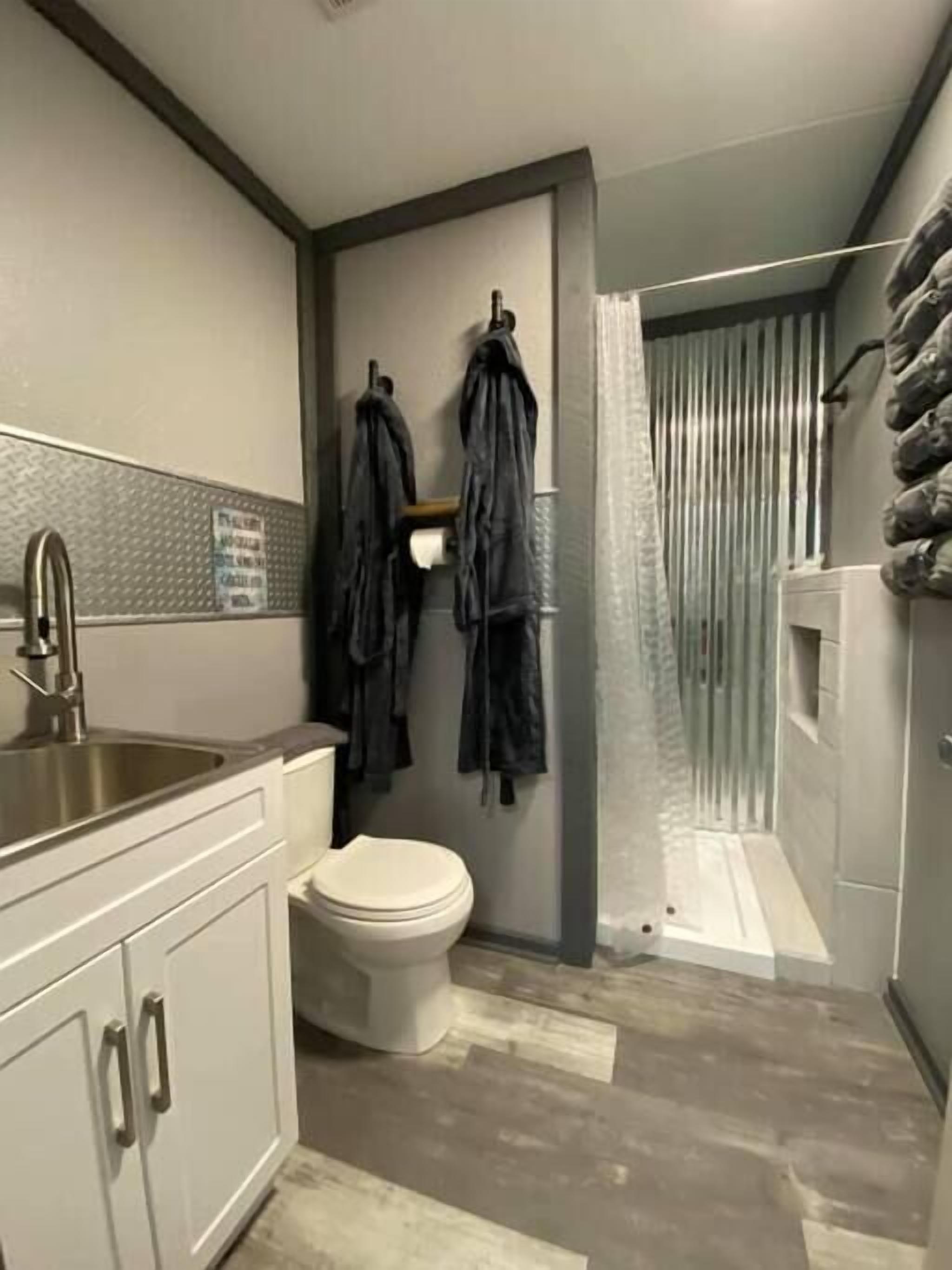 Unit #4 The Overlook - Dragon Depot at Dragon City