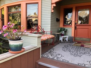 Exterior detail - Great Spot for Groups! (Santa Barbara)