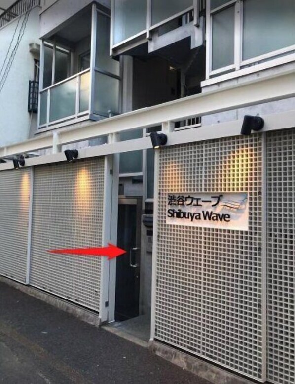 Exterior - Shibuya Wave 101 (Tokyo)