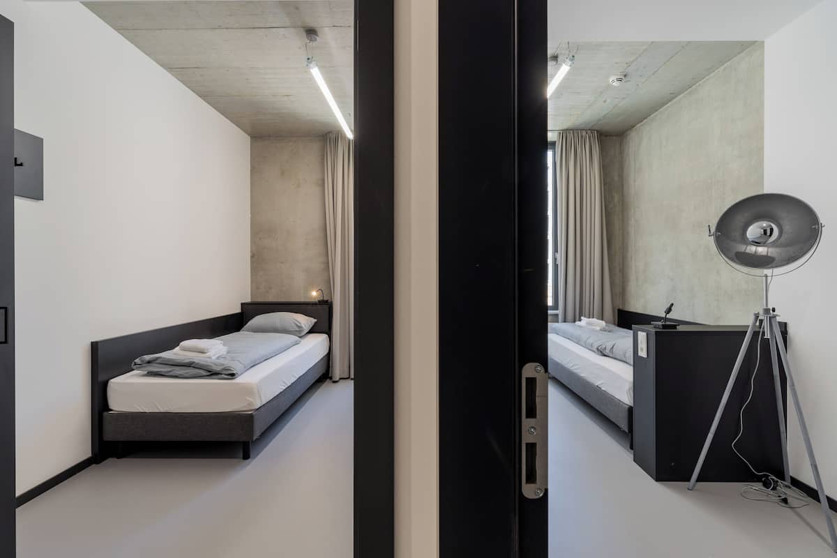 Apartment with 2 Bed & a Living Room