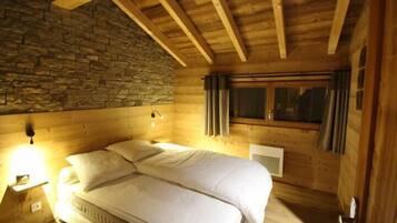 5 slaapkamers, geluiddichte muren, internet