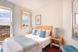 3 Schlafzimmer, Bügeleisen/Bügelbrett, Internetzugang, Bettwäsche