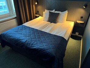 Wifi gratis y ropa de cama