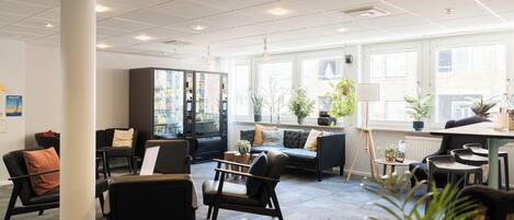 Khu tiếp khách ở sảnh