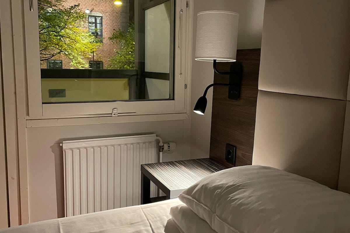 quadruple room, 1 bedroom, private bathroom | 1 bedroom, free wifi, bed sheets