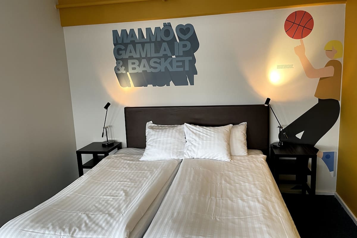 quadruple room, 1 bedroom, private bathroom | 1 bedroom, free wifi, bed sheets