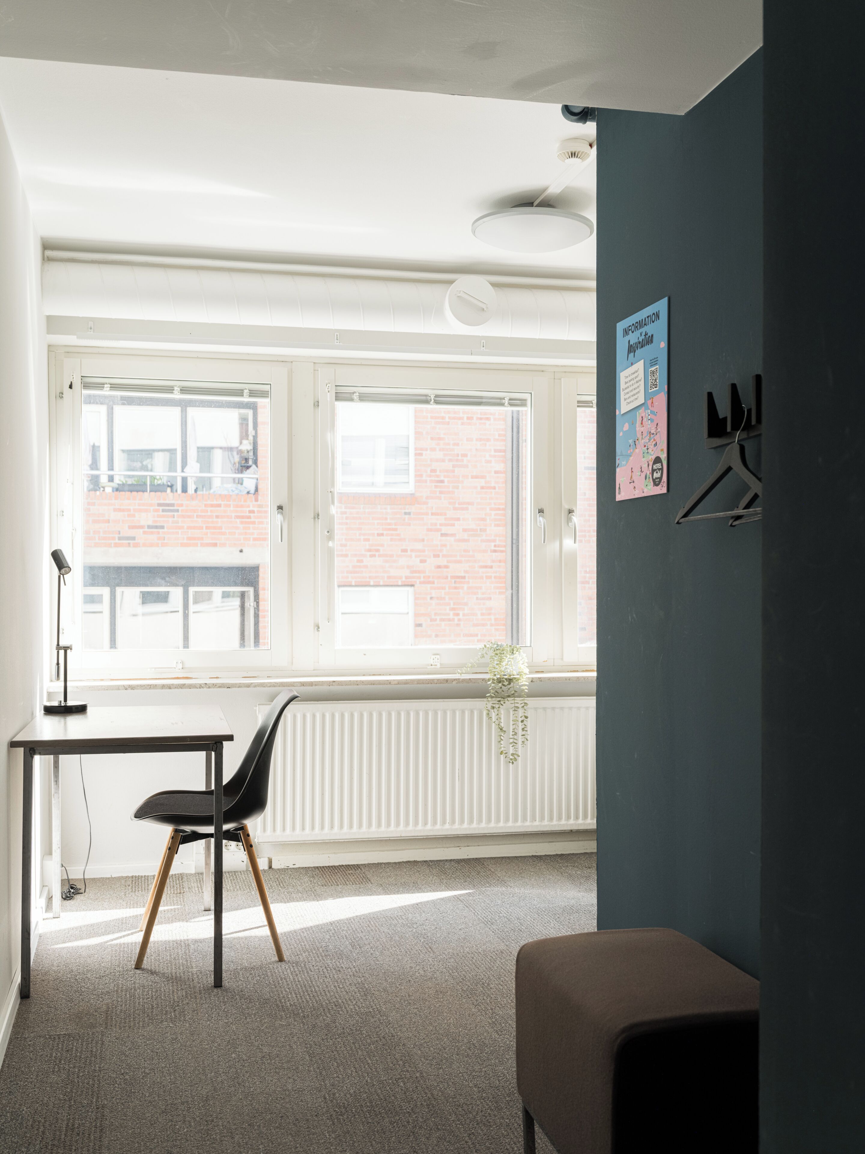 Single Room, 1 Twin Bed, Shared Bathroom | Free WiFi, bed sheets