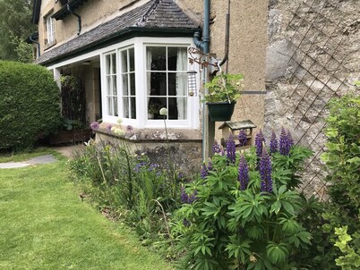 Rowan Cottage, CrannachCottages 