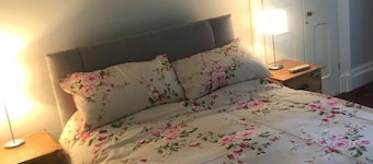Beautiful Garden Double Room With Private Access
