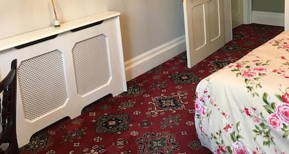 Beautiful Garden Double Room With Private Access
