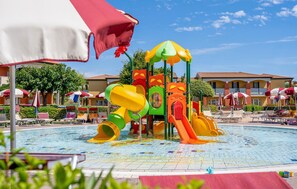 Children's area - 2 bedroom cozy apartment in Caorle Lido Altanea (Caorle Lido Altanea)