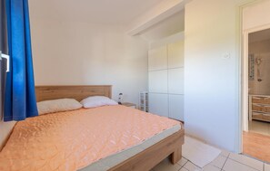 1 bedroom, free WiFi, bed sheets - Lovely apartment in Vir (Vir)