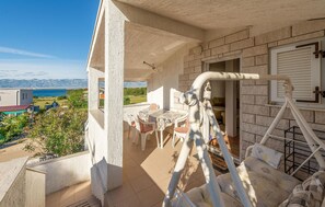 Outdoor dining - Lovely apartment in Vir (Vir)