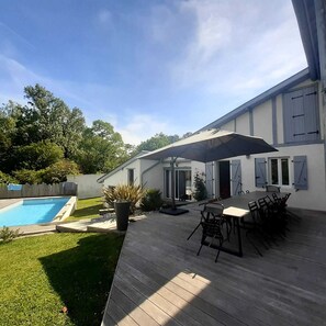 Piscine extérieure, piscine chauffée