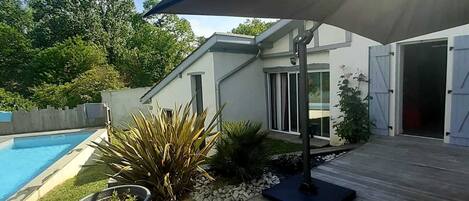 Piscina externa, piscina aquecida