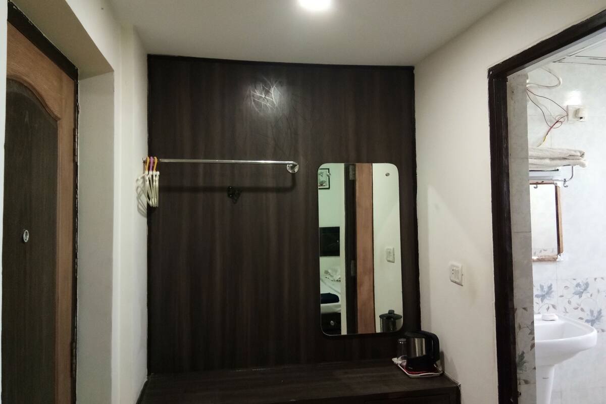 Habitación básica con 1 cama doble o 2 individuales | Ropa de cama hipoalergénica y ropa de cama