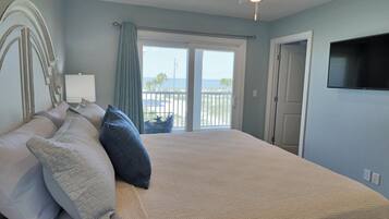 3 chambres, fer et planche Ă repasser, Wi-Fi, draps fournis