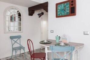 Dining - Luxury Rooftop Home 3 Mins From Spanish Steps (Roma)