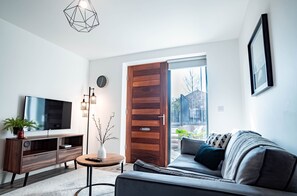 Luxury Apartment | Living area | Smart TV