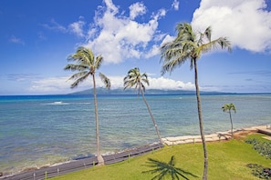 Beach - Royal Kahana 309 1 Bedroom Condo 1 Condo by RedAwning (Lahaina)