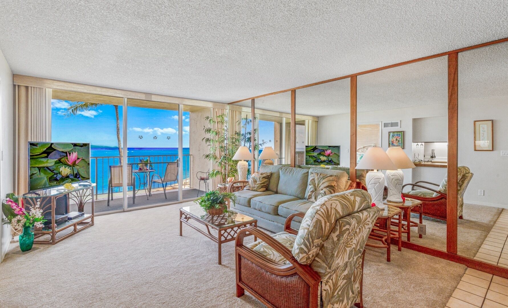 Condo, 1 Bedroom | Living area | Smart TV