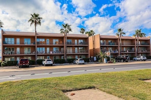 Condo, 2 habitaciones | Exterior