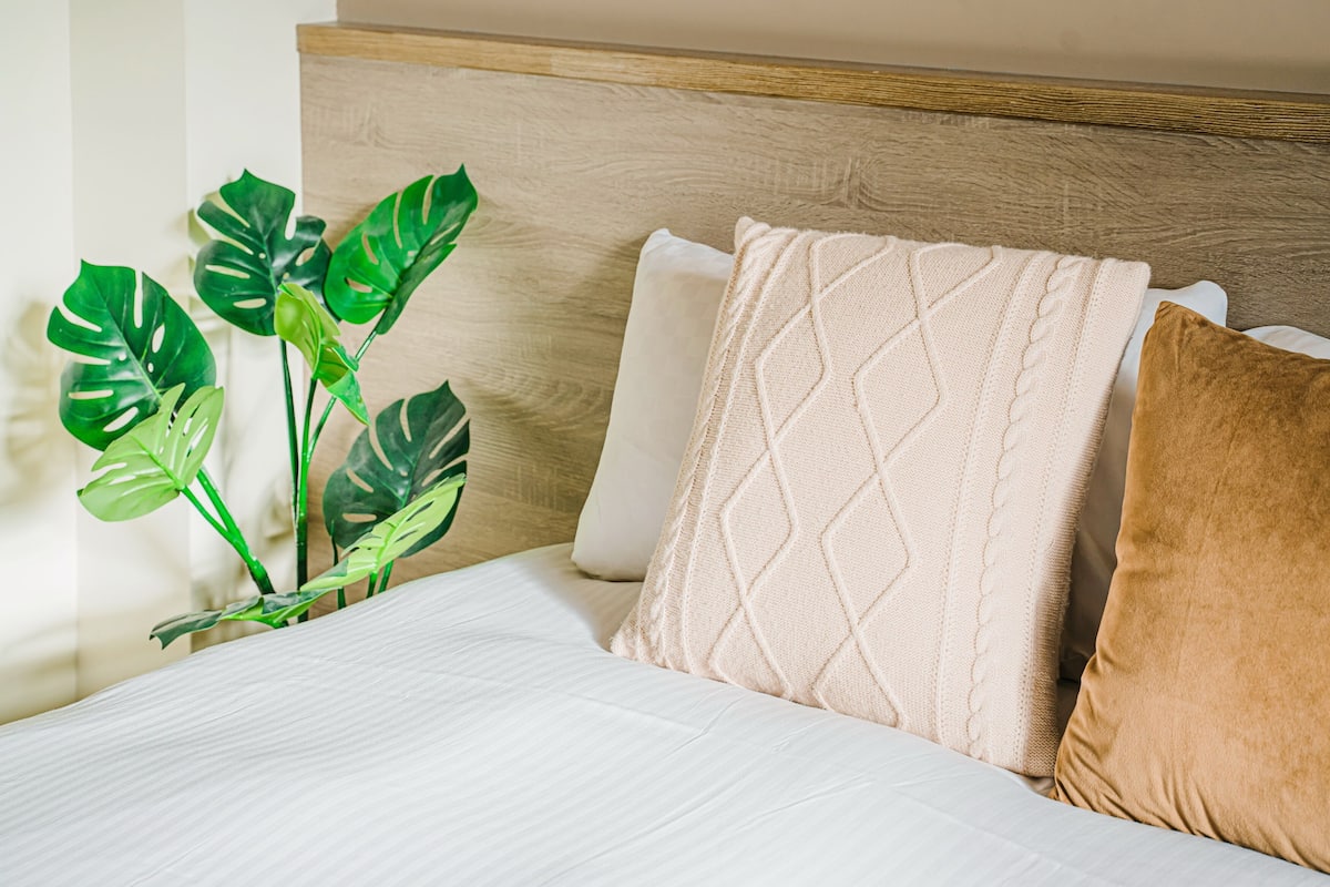 Chambre Quadruple Familiale | Bureau, Wi-Fi gratuit, draps fournis