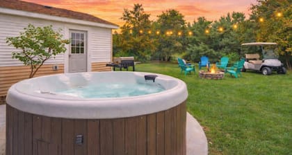 Happy Harbor w Hot Tub, Golf Cart and Luxury!