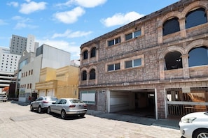 Exterior - +MS +Tranquila Suite +Ubicadísima +Cerca Av. Zaragoza (Santiago de Querétaro)