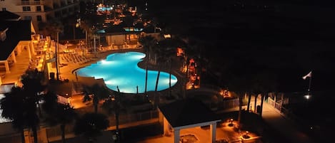 Indoor pool, outdoor pool