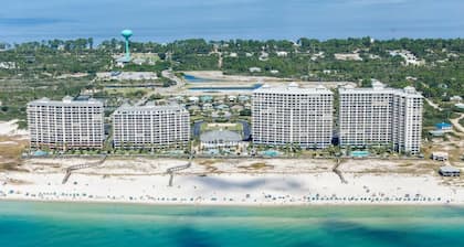 Beach Club Resort ~ Direct Gulf Views ~Large Balcony ~Sleeps 6