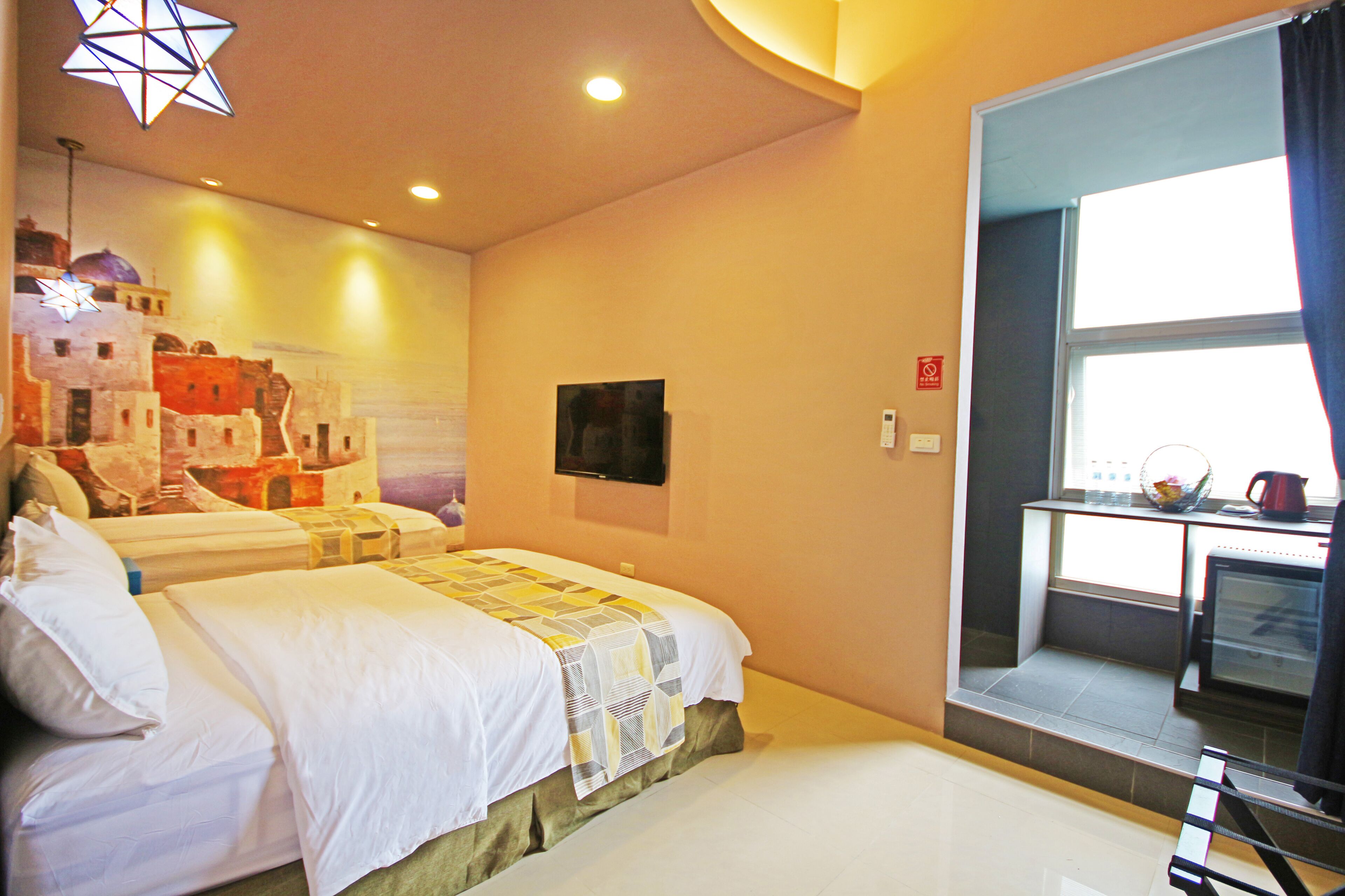 1 bedroom, hypo-allergenic bedding, free wifi, bed sheets